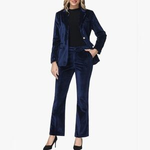 Nwt SusieLady Blue Velvet Suit